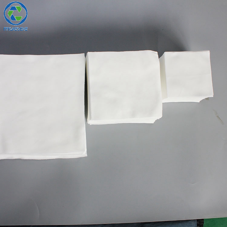Customized Polyester Laundered Cleanroom Wiper With Knife Edge
