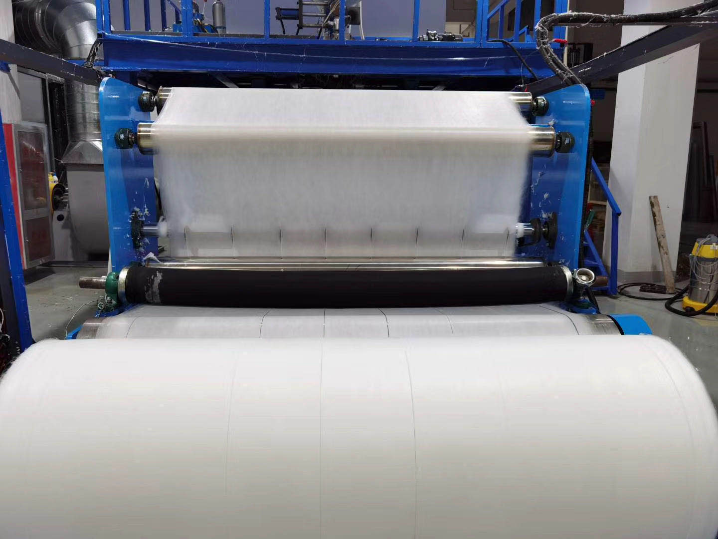 China manufacture Meltblown Nonwoven Fabric for Face Mask filter layer